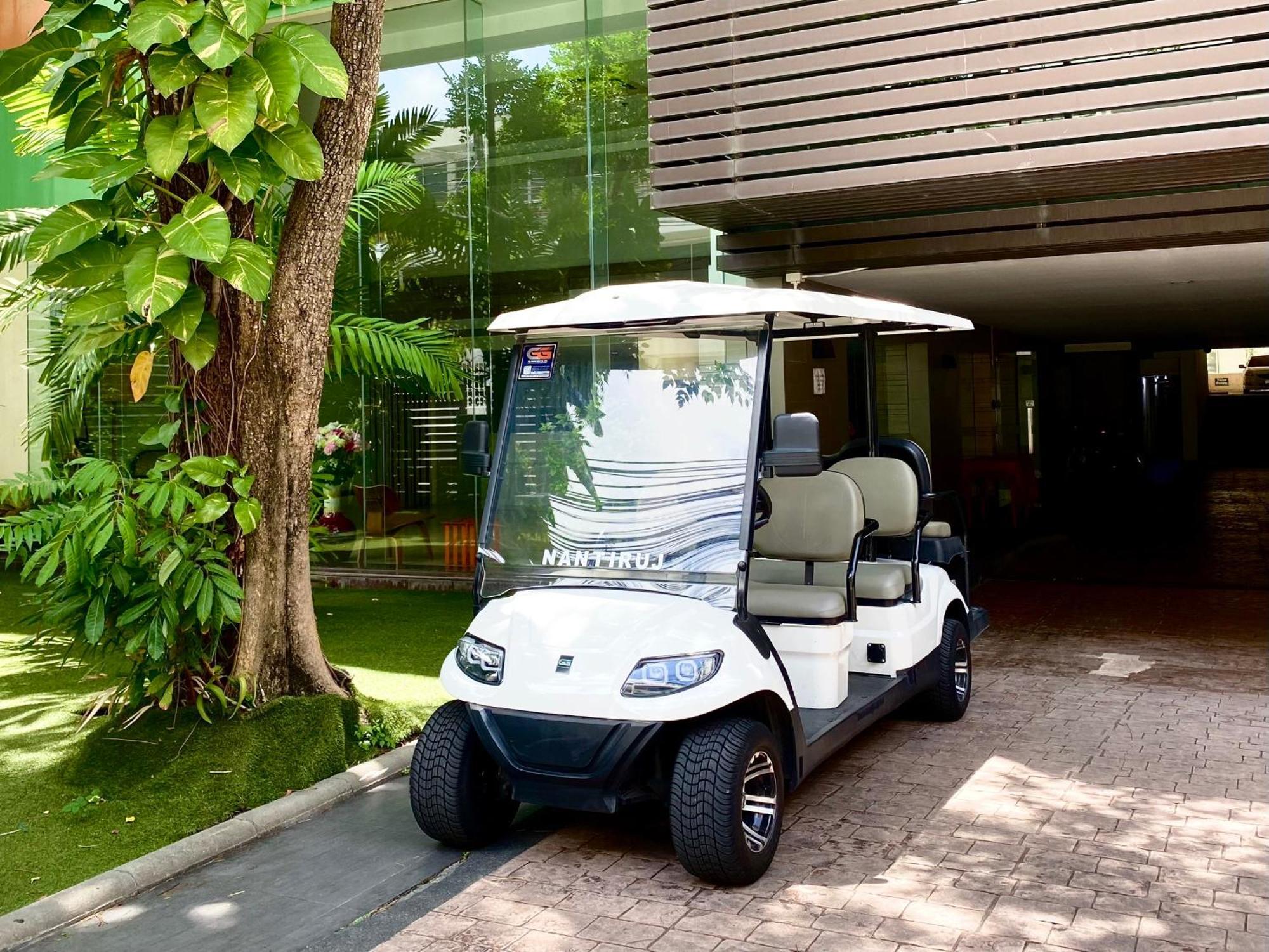 Apartamento Nantiruj Tower - นันทิรุจ ทาวเวอร์ เซอร์วิสอพาร์ทเม้นท์ สุขุมวิท ซอย 8 Bangkok Exterior foto
